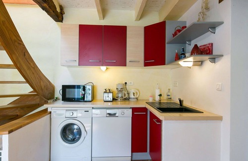 Saint-Jean-du-Doigt Villa | Beautiful private villa for 2 people with WIFI, TV, patio, pets allowed and parking