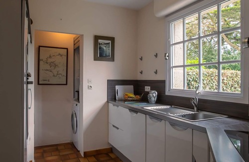 Berven House | Beautiful private villa for 7 people with WIFI, TV, patio and pets allowed