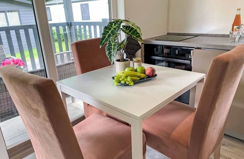 Muritz House | Beautiful private villa for 2 people with WIFI, TV, terrace, pets allowed and parking