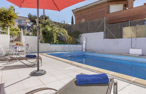 Tarragona House | Beautiful private villa for 8 guests with private pool, A/C, WIFI, TV, terrace and parking