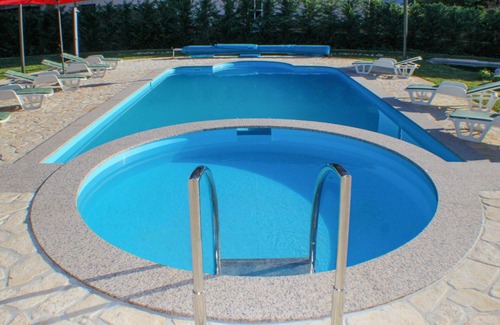 Dusina House | Beautiful private villa for 12 people with WIFI, hot tub, A/C, private pool, TV, terrace and par.