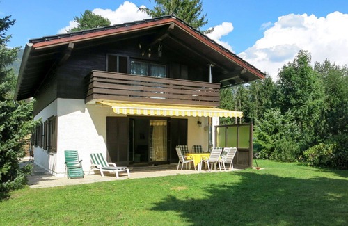 Seeboden House | Beautiful private villa for 6 guests with WIFI, TV, terrace and parking