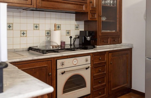Anghiari House | Beautiful private villa for 7 people with private pool, WIFI, TV, terrace, pets allowed and park.