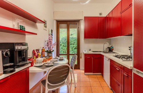 Bellagio Villa | Beautiful private villa for 7 guests with A/C, WIFI, TV, patio and pets allowed