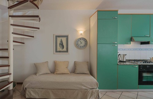 Lido di Camaiore House | Beautiful private villa for 6 people with WIFI, TV, patio and pets allowed
