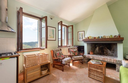 Montieri Villa | Beautiful private villa for 7 guests with patio and pets allowed