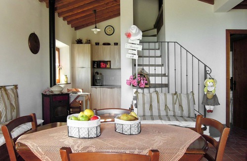 Volterra House | Beautiful private villa for 2 guests with WIFI, TV and terrace