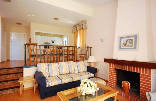 Urbanizacion Pinos Verdes Villa | Beautiful Private Villa with Pool -Costa Del Sol - 1 Week 26th July 2nd Aug 2024