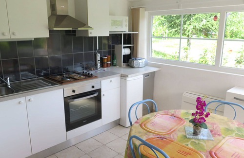 Lascaux Villa | Beautiful private villa for 4 guests with TV, terrace, pets allowed, panoramic view and parking