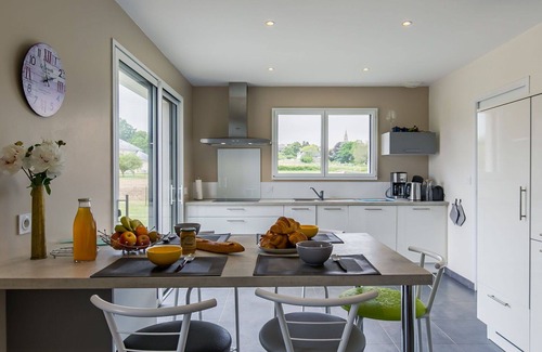 Treflez House | Beautiful private villa for 6 people with WIFI, TV and terrace