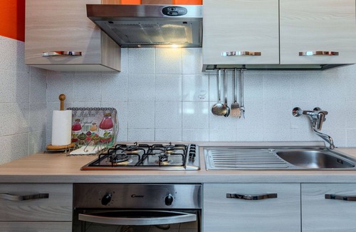 Perledo House | Beautiful private villa for 5 guests with WIFI, TV, patio, pets allowed and panoramic view