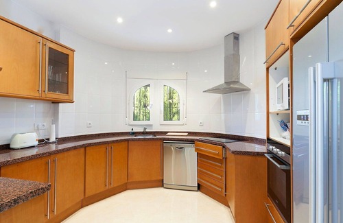 Rafol de Almunia Villa | Beautiful private villa with A/C, WIFI, private pool, TV, patio, panoramic view and parking