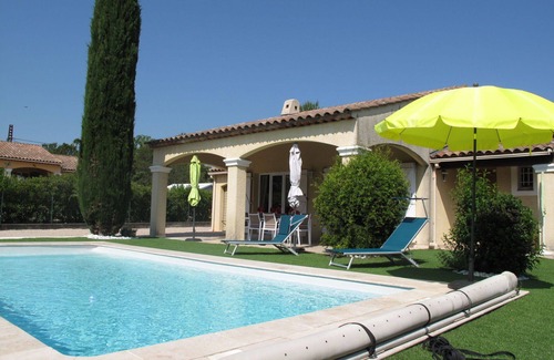 Le Val House | Beautiful private villa for 6 guests with WIFI, private pool, TV, terrace and parking