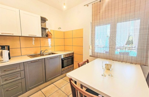 Sibenik House | Beautiful private villa for 15 people with WIFI, A/C, private pool, TV, terrace and parking
