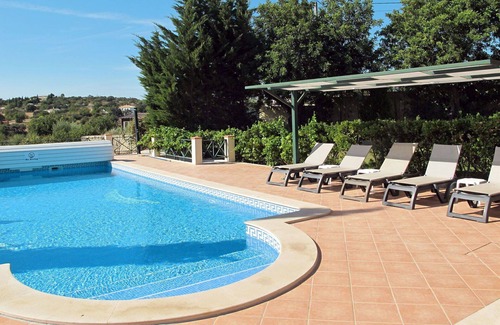 Sao Clemente House | Beautiful private villa for 6 people with private pool, WIFI, A/C, TV and patio