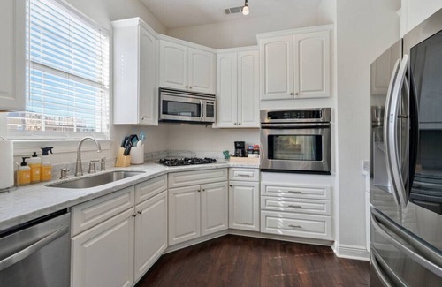 Bucktown House | Beautiful Quiet Space in Residential New Orleans