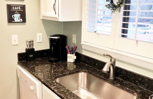 Pinehurst Condo | Beautiful, renovated ,clean 2BD,2BA condo in Pinehurst, Pool, Wifi , Cable etc