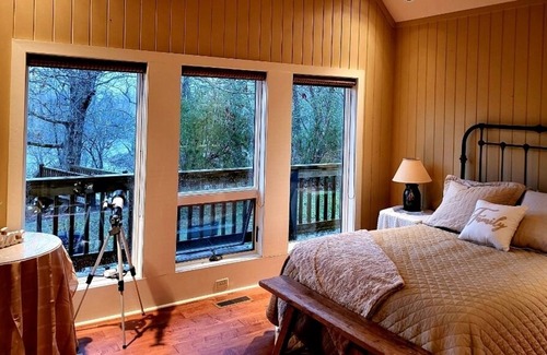 Pangburn House | Beautiful River House
