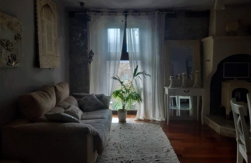 Caldearenas Cottage | Beautiful rural house that preserves its antiquity, full of details and love