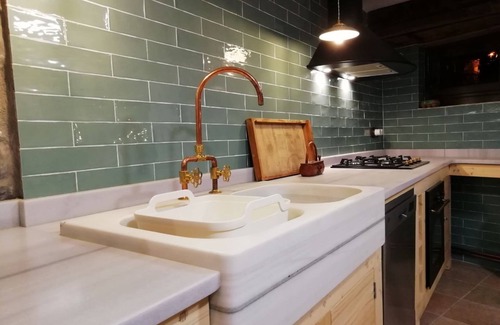 Unarre Cottage | Beautiful Rural House in the Alt Pirineu Natural Park in the Unarre Valley