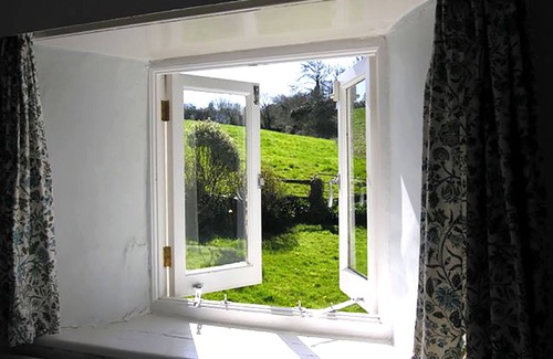 Wadebridge House | Beautiful Rural Retreat 20 minutes from Sea, near Padstow, Trevone & Port Isaac.