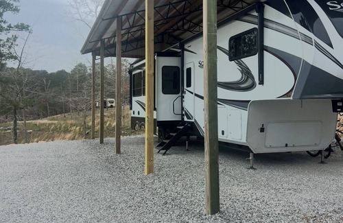 Double Springs House | Beautiful RV lot on Smith Lake