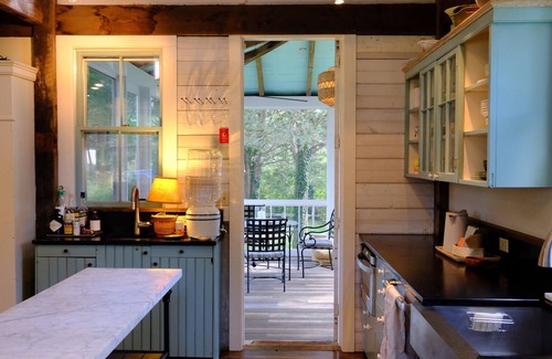 Dennis House | Beautiful seaside retreat, immersed in nature, close to CC's best beaches