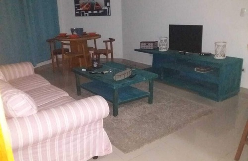 Los Frailes Apartment | Beautiful Single 1B/1B Apartment with Balcony 203-A