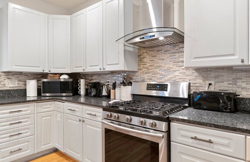 Lowes Island House | Beautiful Single Family Home