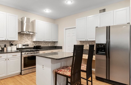 Lowes Island House | Beautiful Single Family Home