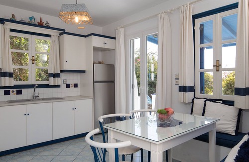 Plaka Villa | Beautiful single villa with two floors surrounded with garden close to the beach