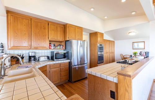 Bodega Bay House | Beautiful South Harbor Home with Great Ocean Views Point View House