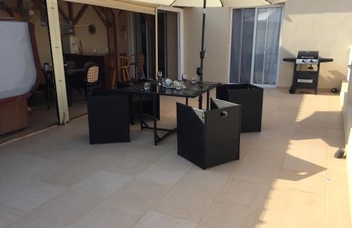 Xylofagou Apartment | Beautiful spacious 2-Bed Apartment in Xylofagou