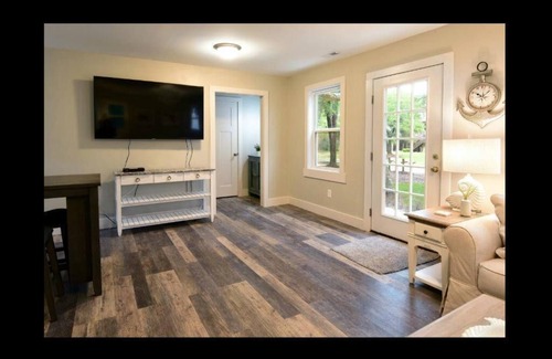 Tranquil Harbour House | Beautiful & Spacious 4BR/2BA Duplex/House-POOL & FIRE PIT-Sleeps10