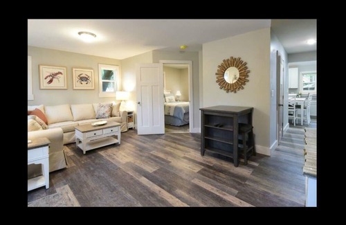 Tranquil Harbour House | Beautiful & Spacious 4BR/2BA Duplex/House-POOL & FIRE PIT-Sleeps10