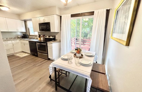 Marion Apartment | Beautiful & Spacious Apartment located in Marion 🌟🏠n