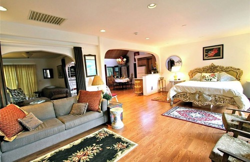 Pupukea Cottage | Beautiful Spacious Cottage on 1.5 Acre of Lush, Gated Property. 30 Day Minimum.