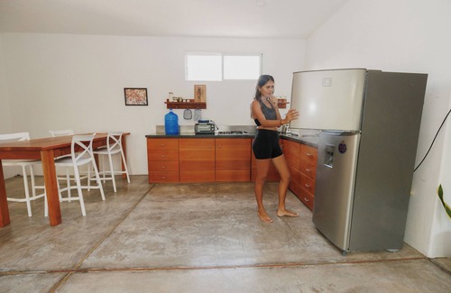 Bahia de la Academia Apartment | Beautiful spacious apartment on the way to tortuga bay