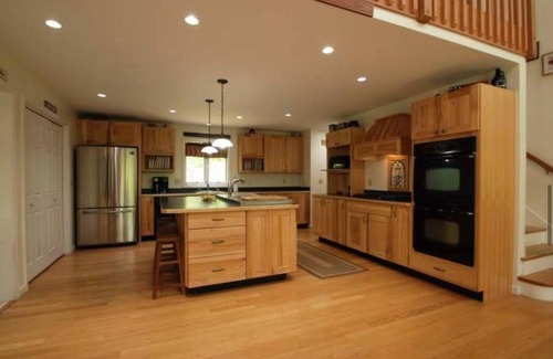 Gilford House | Beautiful Spacious Home w/Game Room.