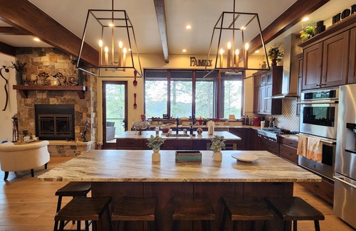 Durango - Purgatory House | Beautiful spacious mountain home 15 minutes from downtown Durango