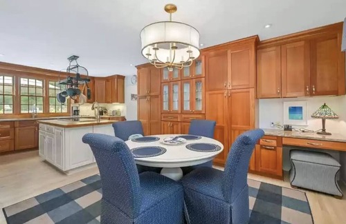 Hampton Bays House | Beautiful Spacious 4 Bedroom House with Large Heated In-ground Salt Water Pool