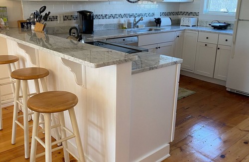 Madaket House | Beautiful spot by the beach for your vacation in this Madaket Townhouse.