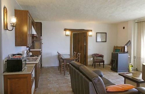 Mombarcaro Apartment | Beautiful stone-built holiday home with large privat garden