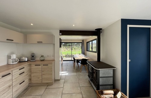 Trelevern House | Beautiful stone farmhouse for 20 people with heated swimming pool
