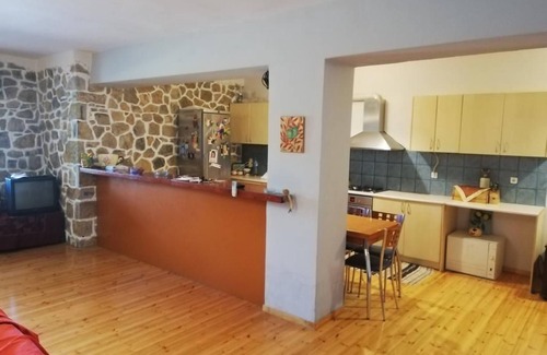 Dirfys-Messapia Villa | Beautiful stone house in Politika