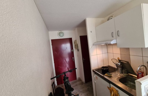 Tournezy Apartment | Beautiful sunny apartment in the south of Montpellier.