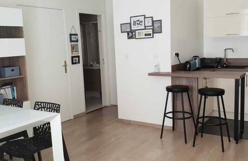 Vannes Apartment | Beautiful T2 apartment at the gateway to the historic center and the port of Vannes