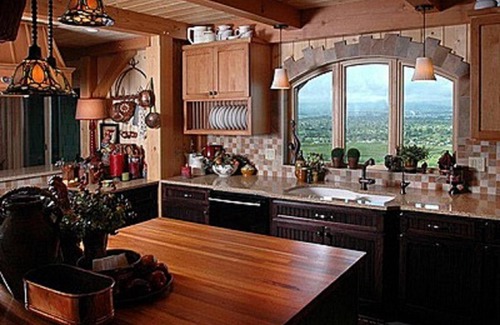 Medford House | Beautiful Timber Peg Estate