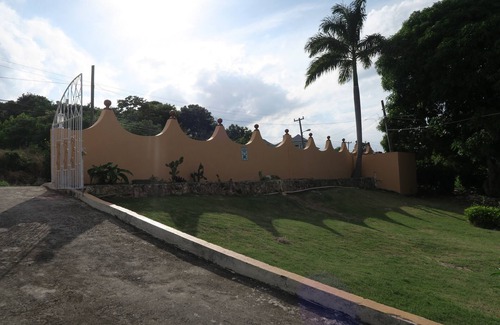 IronShore Estates Villa | Beautiful Tranquil Villa In The Upmarket Area Of Ironshore Montego Bay