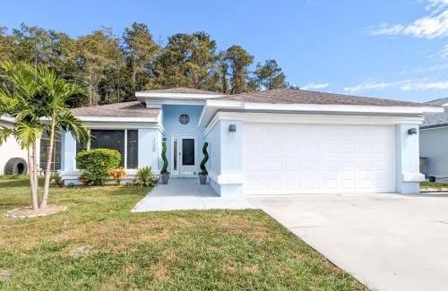 Buena Ventura Lakes Villa | Beautiful Tropical Home with Private Heated and Chilled Pool
